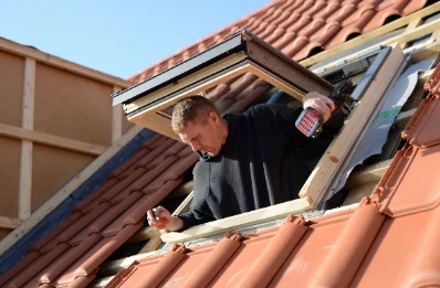 Pose de fenêtres de toit Velux à Deuillet